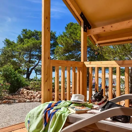 Glamping Ugljan Οργανωμένο κάμπινγκ *