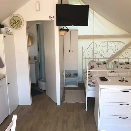 Οργανωμένο κάμπινγκ Glamping Ugljan Ζαντάρ